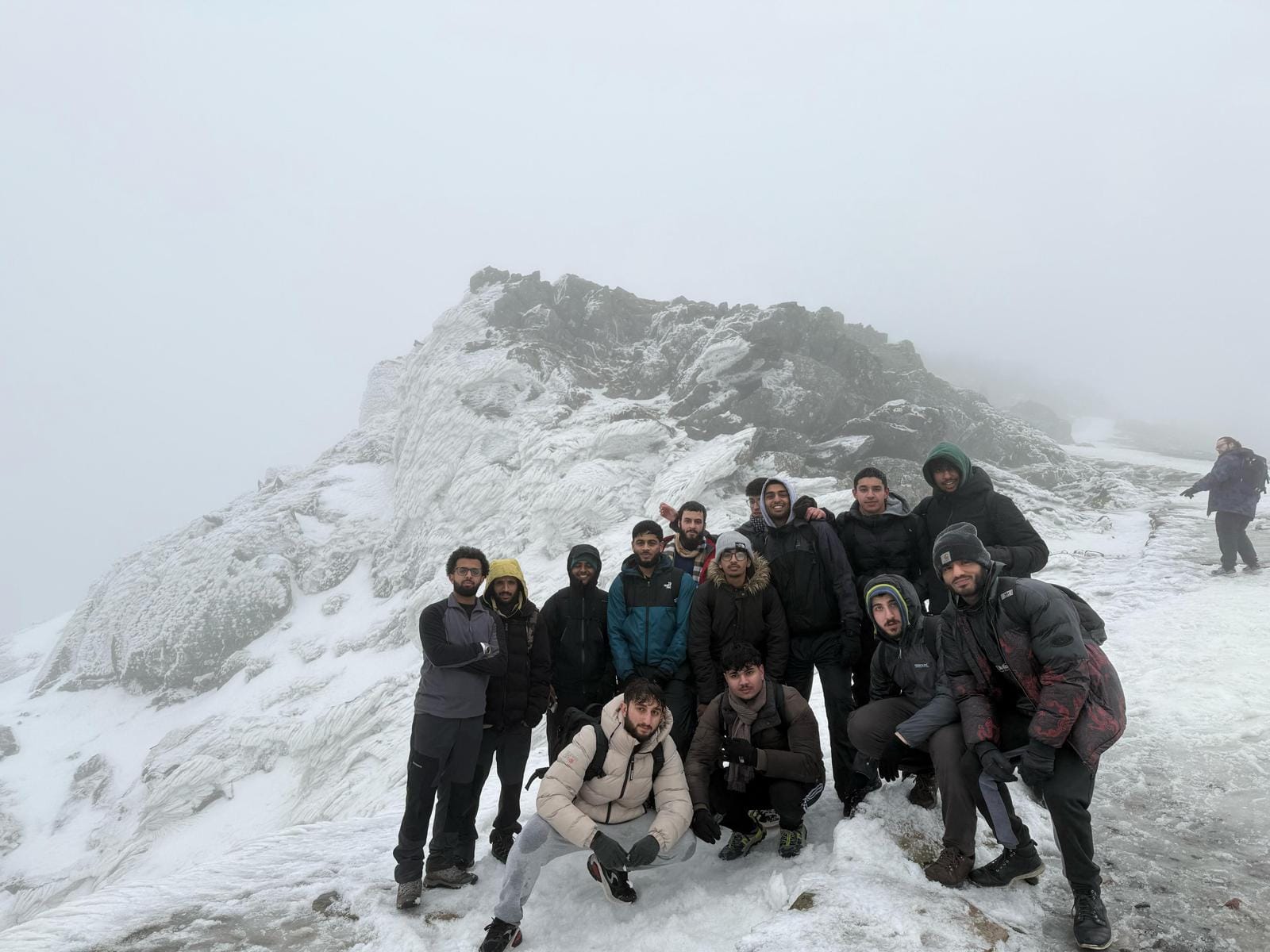 Scafell Pike Hike Join us on Sunday 15th June for a hike up England’s tallest mountain - Scafell Pike! Meeting new brothers, exploring the outdoors, and raising money for Palestine 🇵🇸